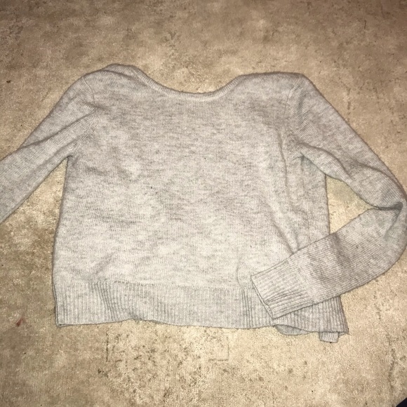 Open back sweater - Picture 3 of 4